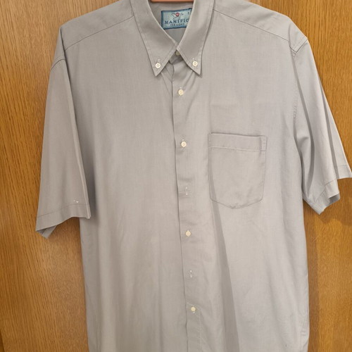 Manific by Uomo men's shirt medium gray like new