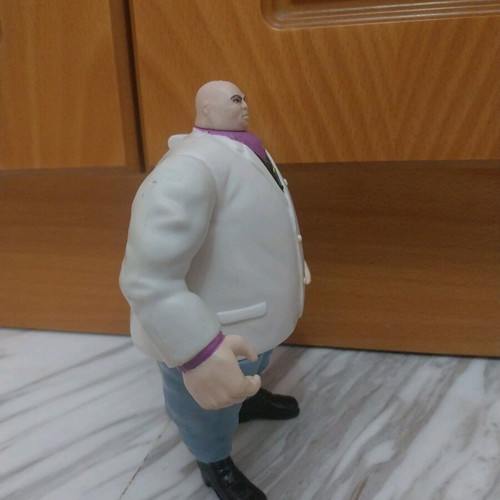 Kingpin figure Toy Biz Hasbro Marvel like new