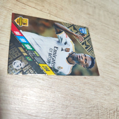 Momentum Vinicius Panini Adrenalyn XL 2024 used