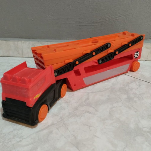 Hot Wheels Truck in Good Condition