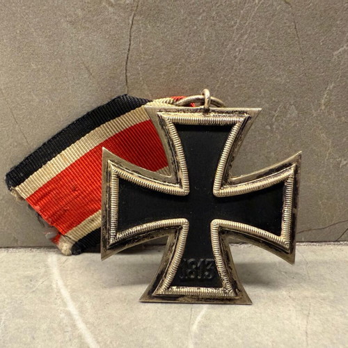 German Iron Cross 1939 used with WW2 ribbon