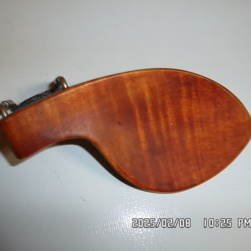 Wooden old shoulder rest used, high quality