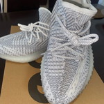 Yeezy Boost 350 V2 Static sneaker new, size 39 1/3