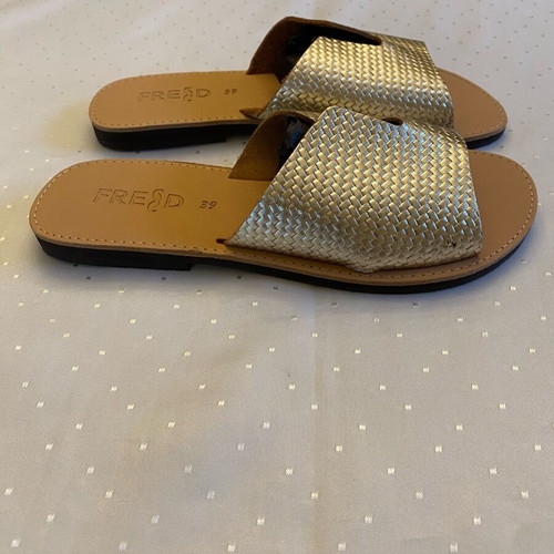 Keep Fred leather sandals new, gold, size 39