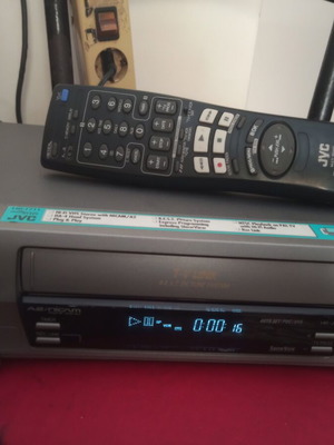 JVC video VHS με τηλεκοντρολ μεταχειρισμένο