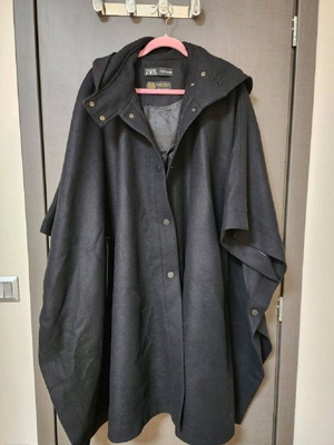 Zara wool cape new, size M, black with hood