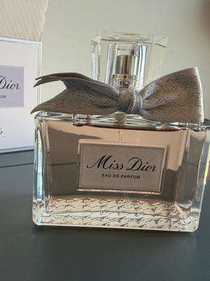 Miss Dior Eau de Parfum 100ml perfume
