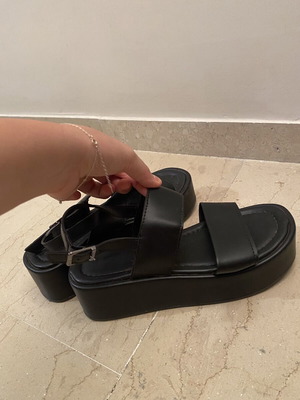 Black platform sandals size 38, like new