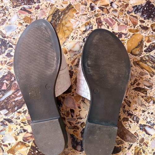 Sunshine sandals size 38 white like new, anatomical