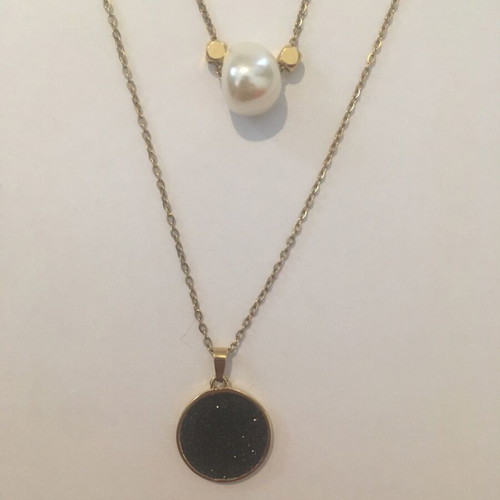 Double necklace like new, black and gold faux with pearly detail