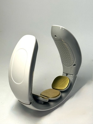 Neck Massager new, battery operated