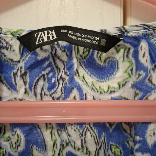 Zara blouse new, size XS, white and blue