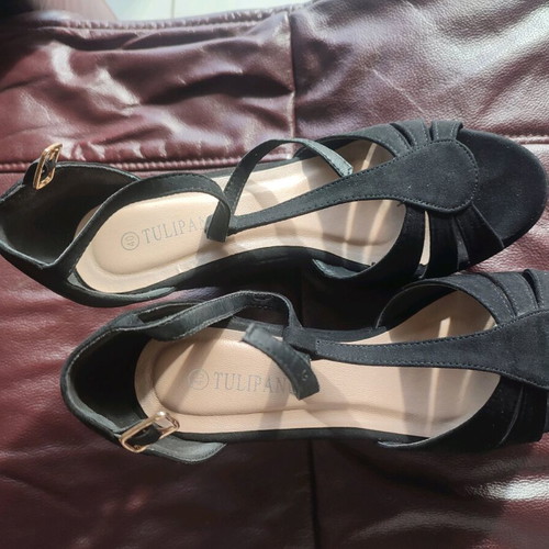 Ankle boots and sandal almost new, pack of 3 pairs