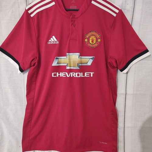 Manchester United 2015/16 Football Jersey Adidas size M like new