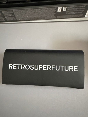 Γυαλιά ηλίου Retrosuperfuture, μαύρα