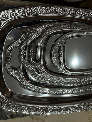 Metal serving trays