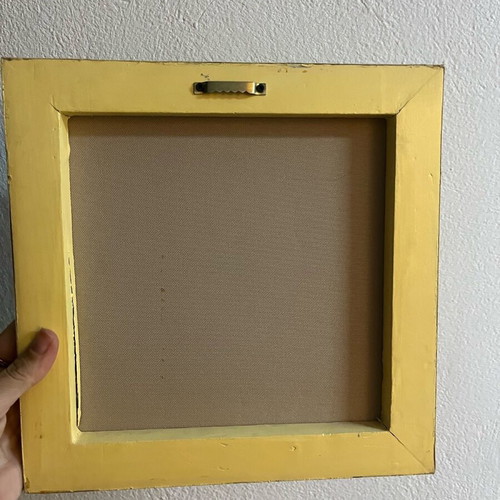Frames like new with flowers in soft colors