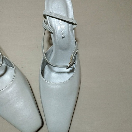 Charalas pumps napa pearl size 36.5 like new, suitable for wedding dress