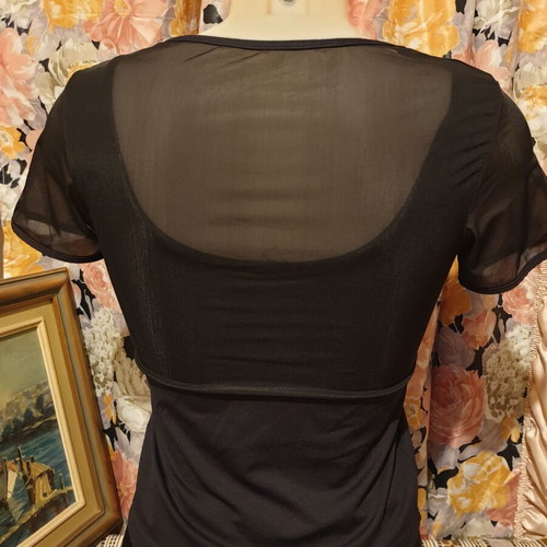 T-shirt Med black new, size S