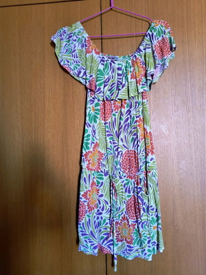 Smash floral dress like new, mini cotton with ruffles