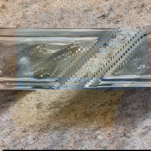 Υαλότουβλα μισά 8 τεμάχια 90x190x80 καινούργια