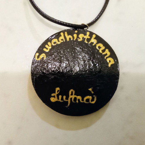 Handmade Swadhisthana necklace new, gold and orange