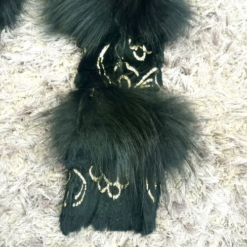 Fur scarf like new, black, genuine leather and fur
