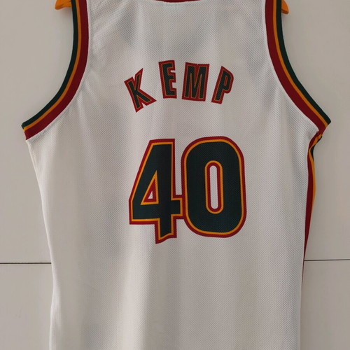 NBA Seattle Supersonics Shawn Kemp jersey used, size XL, rare white