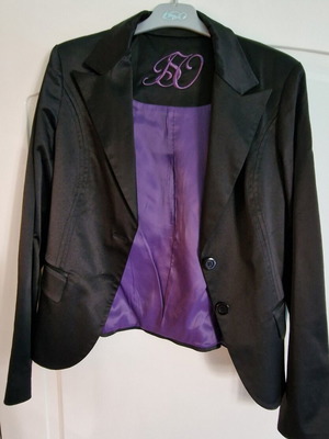 Iso satin black jacket like new, size M