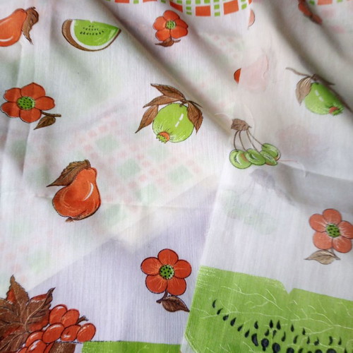 Curtain fabric new with fruit pattern 150x250 cm