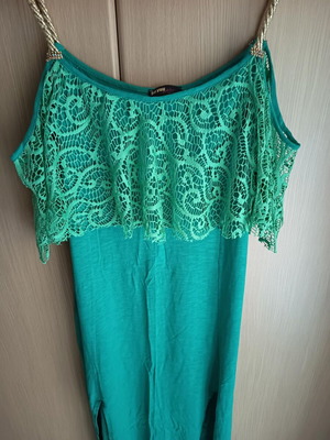 Be You women's dress like new, size M/L, green and gold