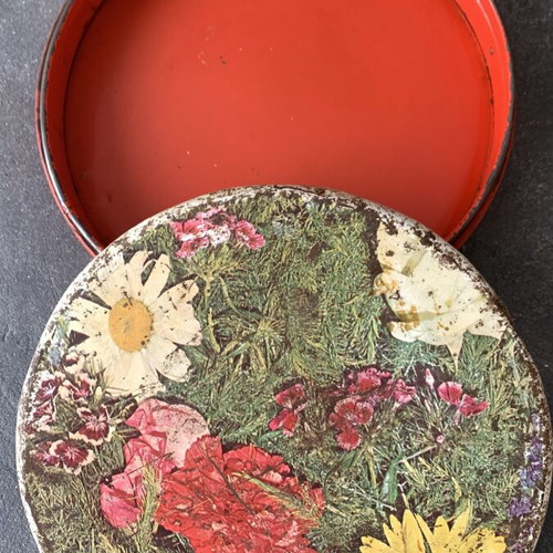 Vintage round tin box used