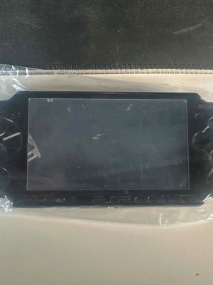 PSP 2000 Черна Външна Пластмаса Нов с Бутони и Стикери