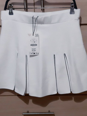 Καινούργια λευκή φούστα τέννις Zara Large με μπλε λεπτομέρειες και ελαστικότητα