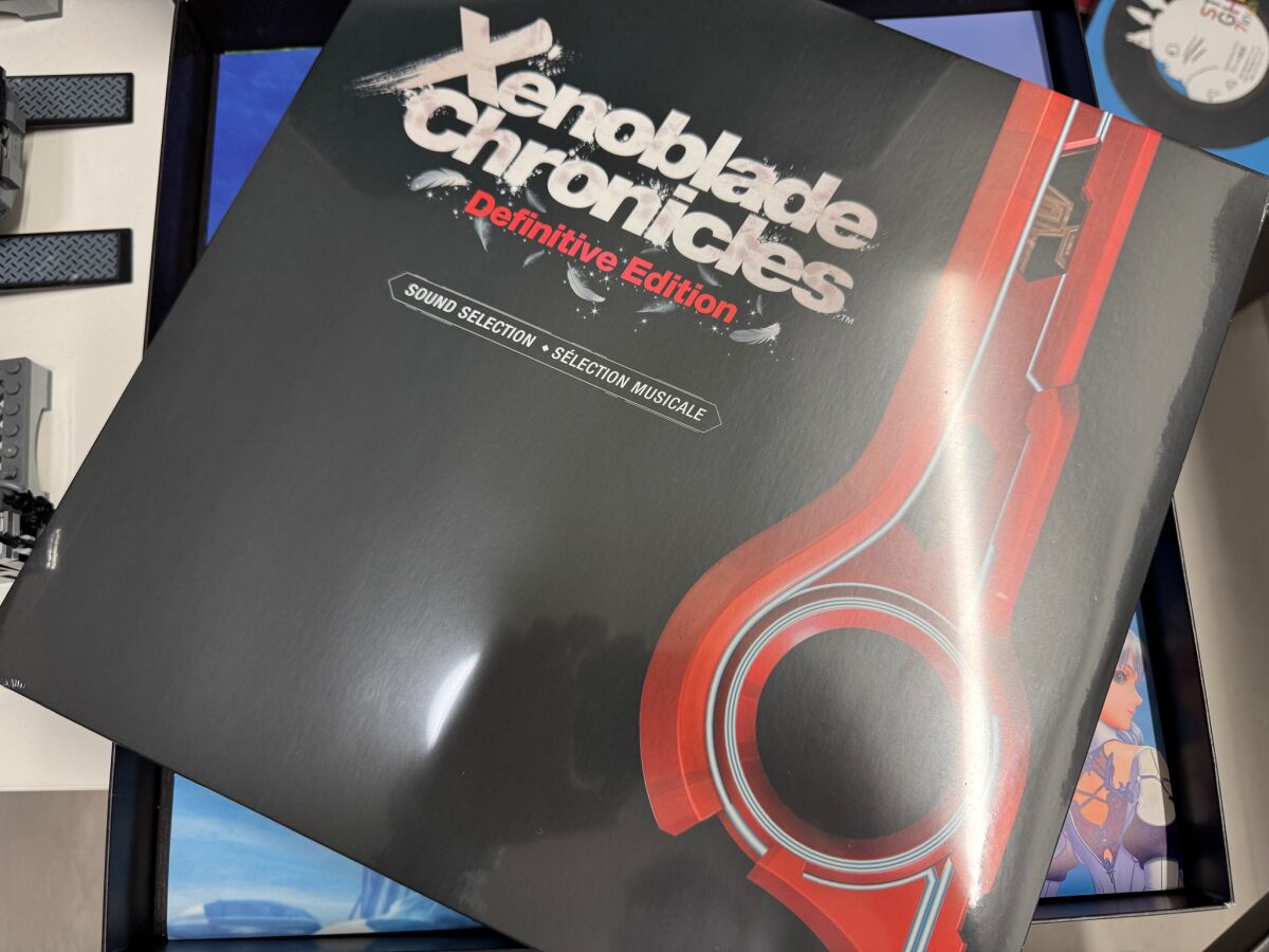 Xenoblade Chronicles Definitive Edition… - € 245,00 - Vendora.bg