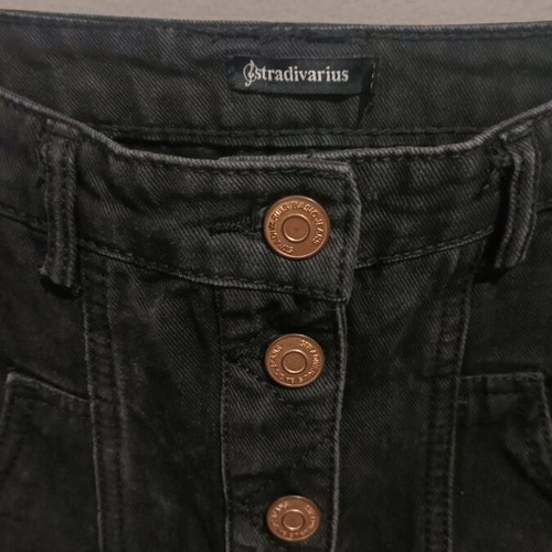 Stradivarius skirt black like new, size S