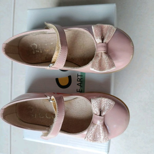 Ricco ballet flats size 26 used, pink with bow