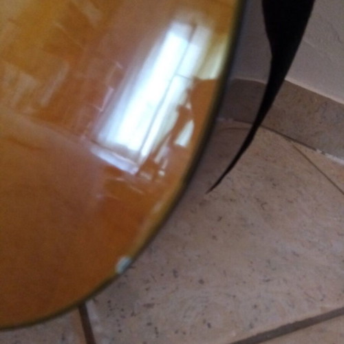 Classical guitar Ariana used with case