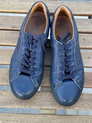 Tommy Hilfiger Premium Leather Sneakers Used, Size 41, Black and Blue