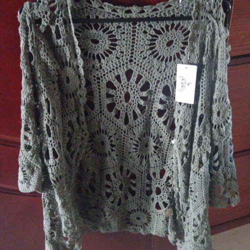 Knitted cardigan with 3/4 sleeves khaki size M/L new