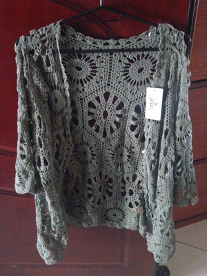 Knitted cardigan with 3/4 sleeves khaki size M/L new