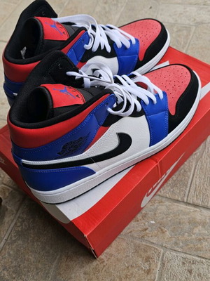 Nike Jordan sneakers σαν καινούργια, μέγεθος 47.5, άσπρο και μπλε