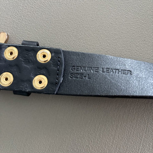 Burton Uninc Men's Leather Belt Size L used, black and gold