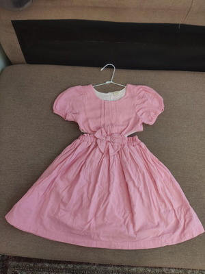 Girls' dress size 5-6 in very good condition
