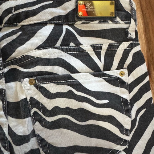 Zara jeans like new, size S, black and white, slim fit