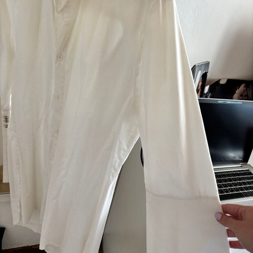 Be a Bee Couture white oversized shirt size small like new