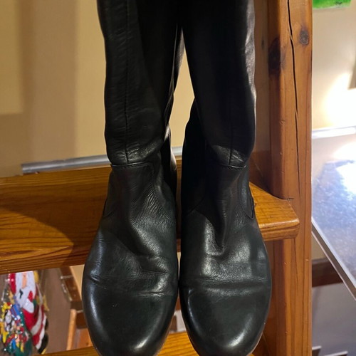 Diesel women's boots like new, black genuine leather, size 39