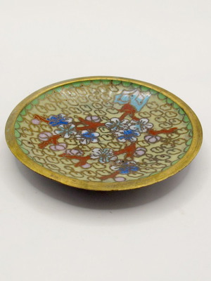 Vintage Cloisonné Decorative Bowl like new with floral motif