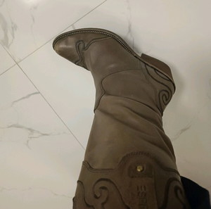 ESPRIT ботуши NR40