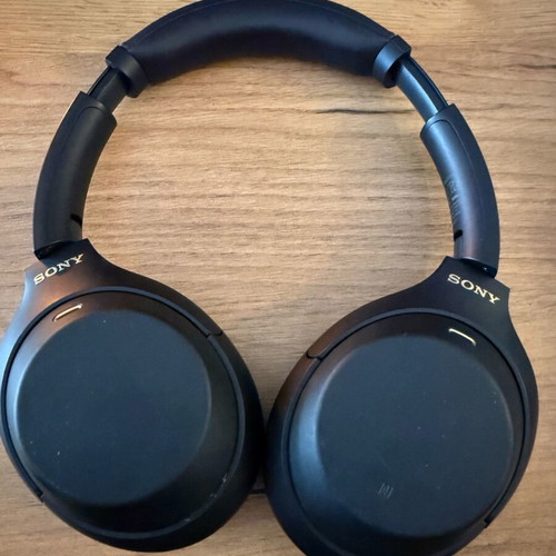 Sony Headphones WH-1000XM4 Noise Cancelling like new